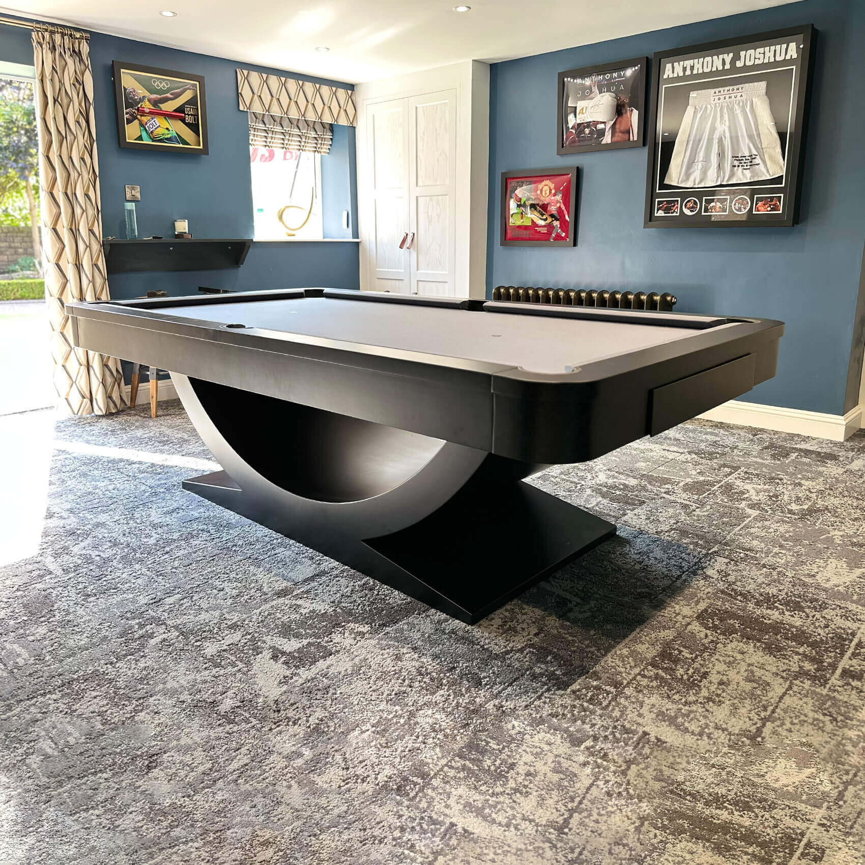 The Horus pool table